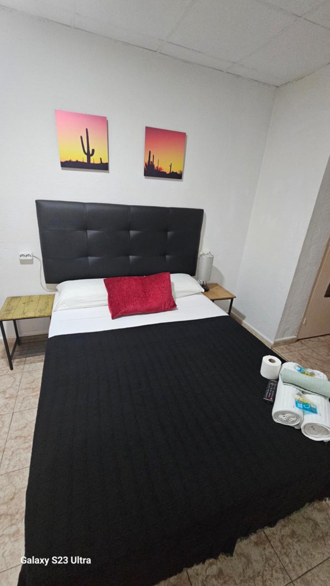 Hostal Sol Celeste Lloret de Mar Exterior foto